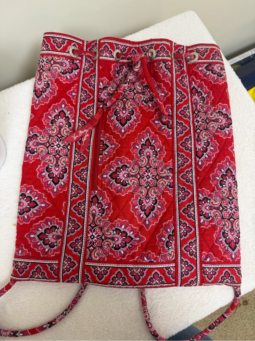 Vera Bradley Drawstring Backpack •Retired Print• - Picture 6 of 7
